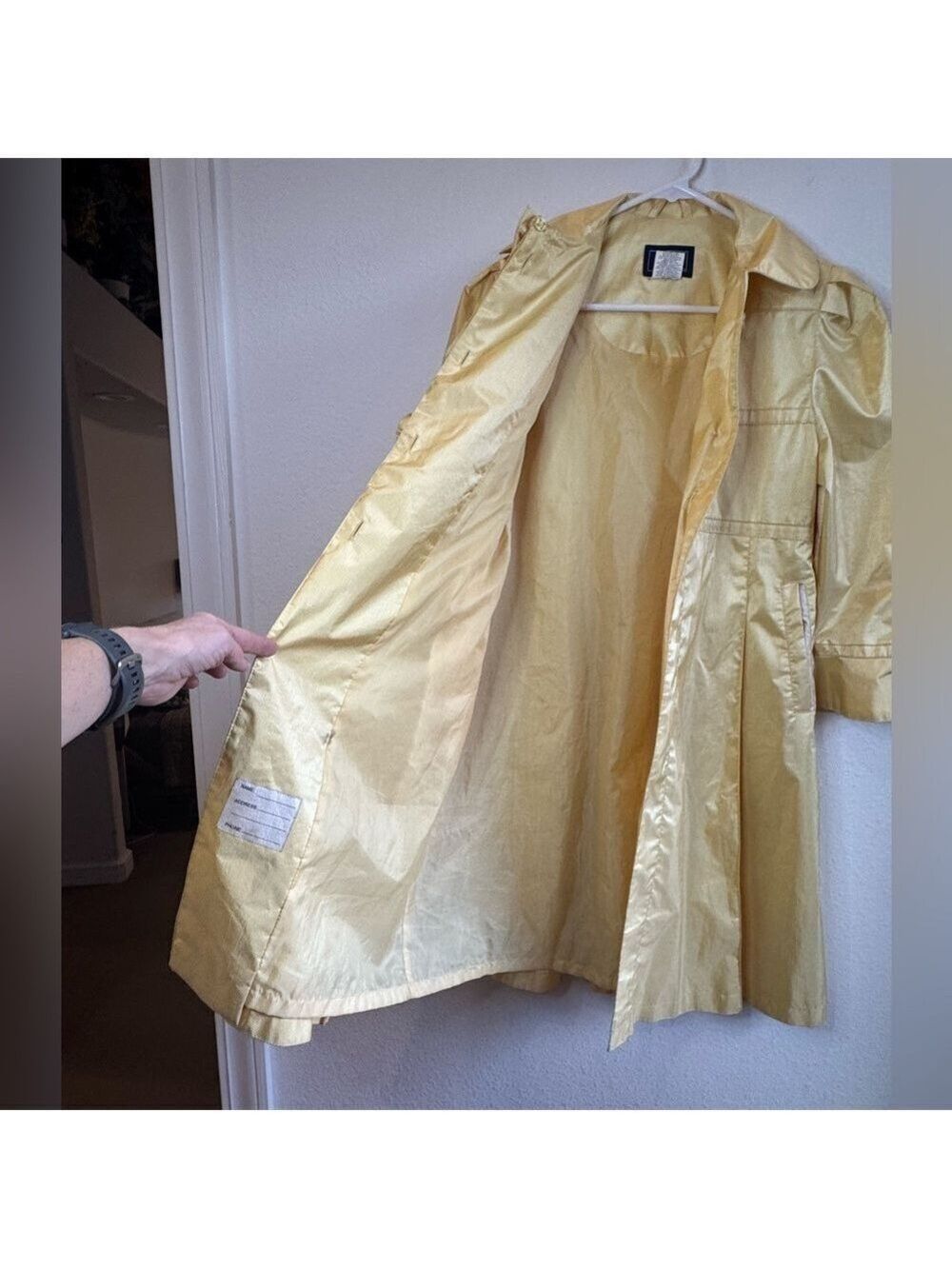 S. ROTHSCHILD Vintage Pleated Front Coat - Picture 8 of 13